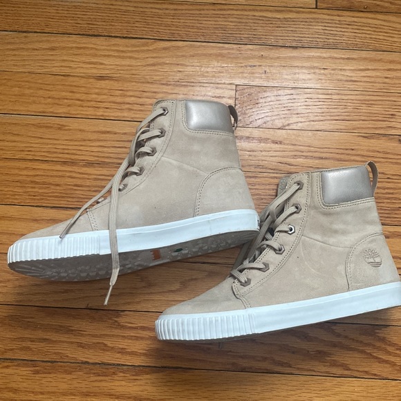 Timberland size 8.5 worn twice - Picture 2 of 5